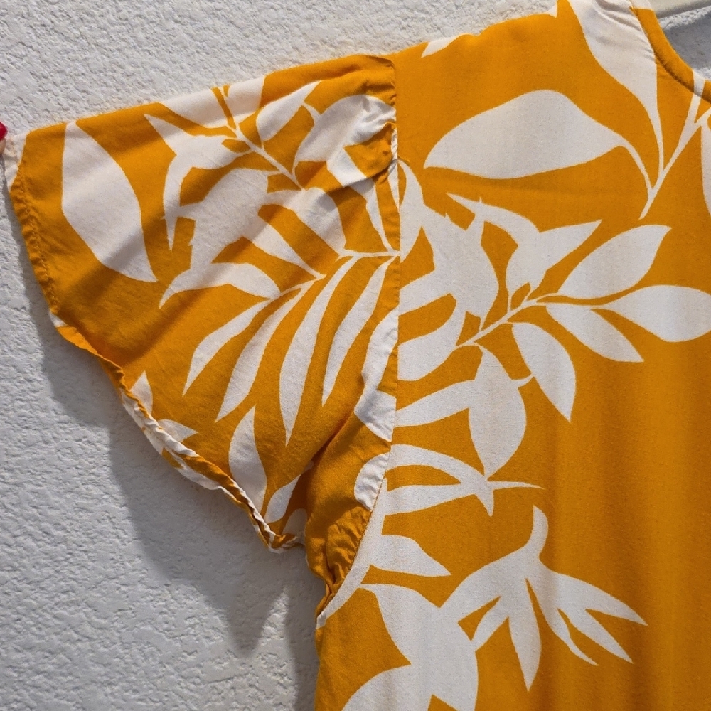 Old Navy Boho Mustard Yellow Floral Flutter Sleeve Rayon Mini Dress Cottagecore - Picture 6 of 7
